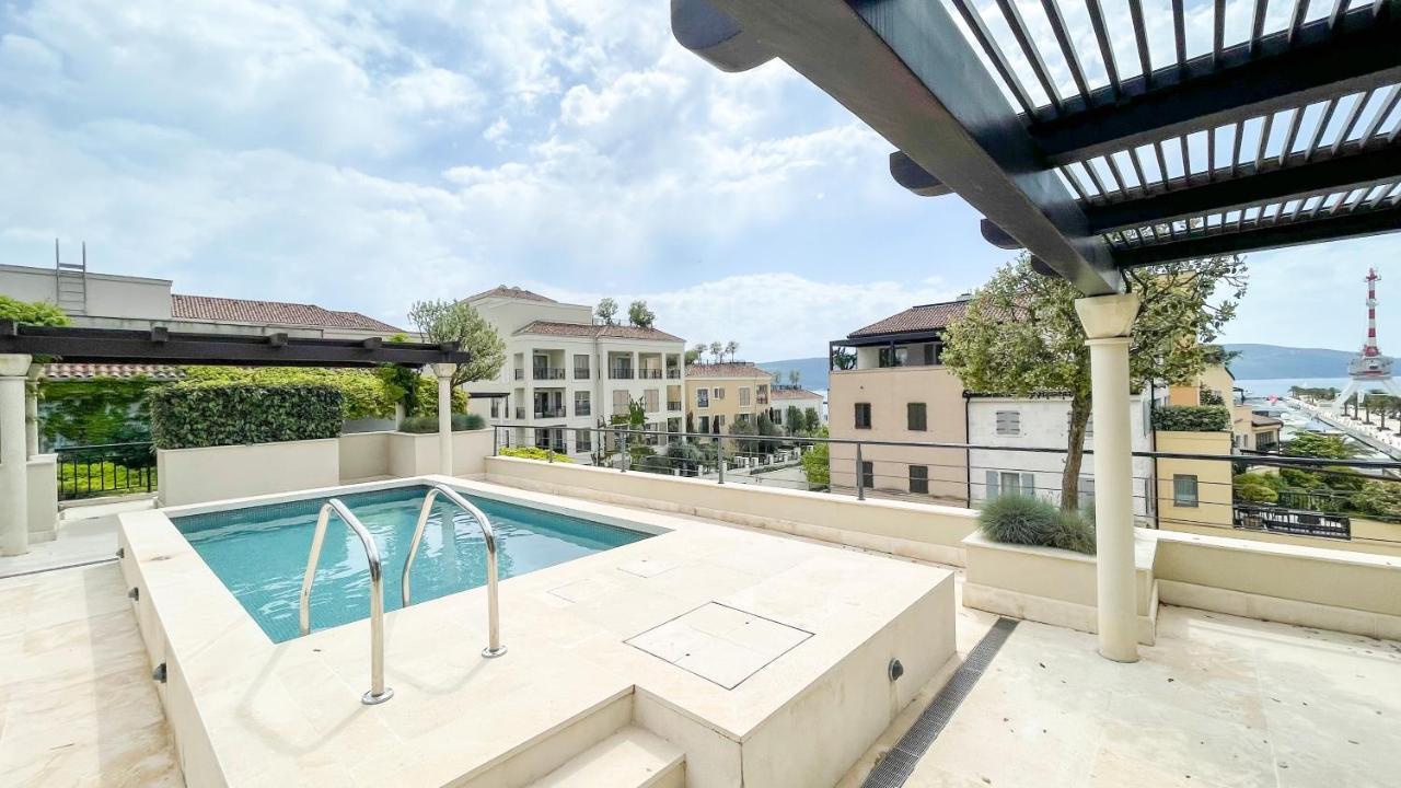 Porto Montenegro Luxury Studio Zeta 蒂瓦特 外观 照片